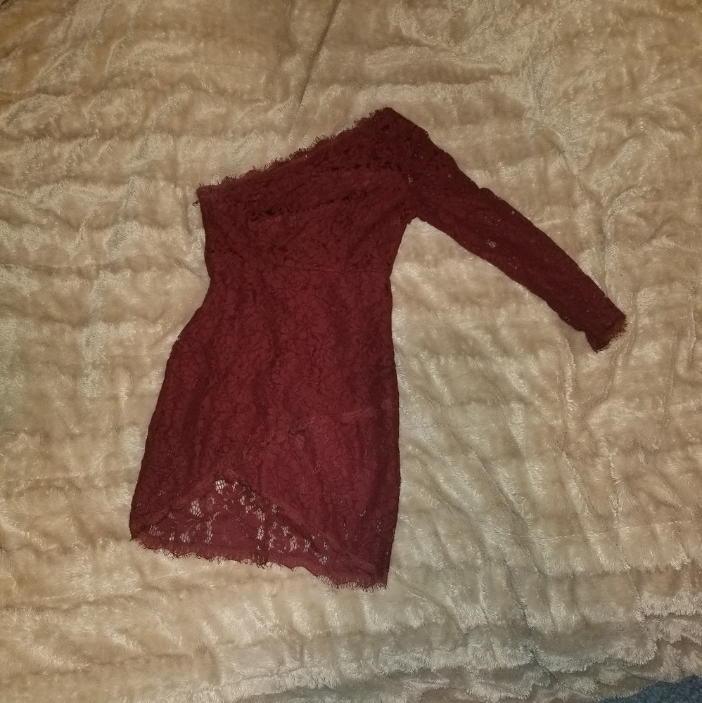 Dress - Picture 3 of 4